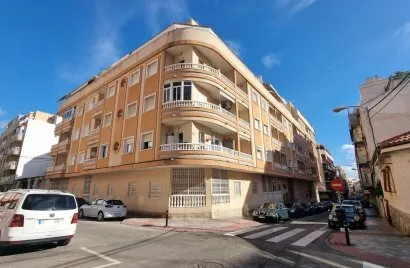 2 bedrooms apartment for sale, Torrevieja, Spain No. 413