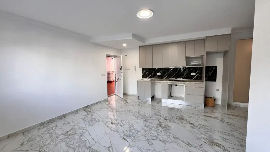 1 bedroom apartment for sale, Torrevieja, Spain No. 377 № 5