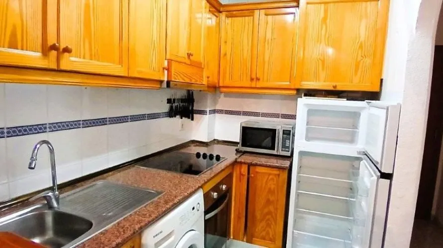 2 bedrooms apartment for sale, Torrevieja, Spain No. 450 № 26