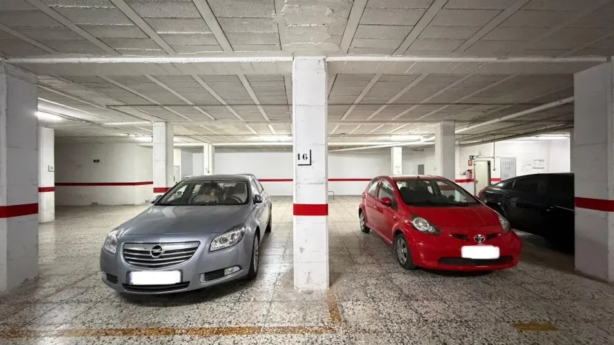 32m² garage for sale, Torrevieja, Spain No. 448 № 4