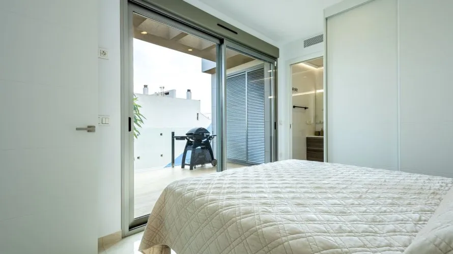 129m² apartment for sale, Torrevieja, Spain No. 342 № 10