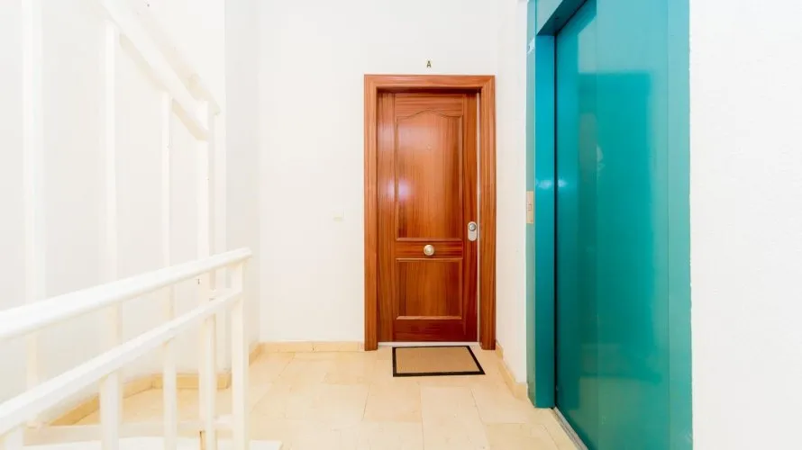 1 bedroom apartment for sale, Torrevieja, Spain No. 424 № 2