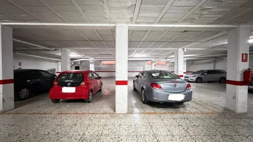 32m² garage for sale, Torrevieja, Spain No. 448 № 5