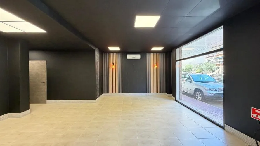 121m² commercial property for sale, Torrevieja, Spain No. 517 № 18