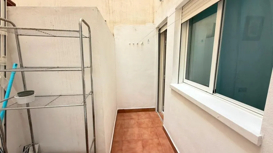 2 bedrooms apartment for sale, Torrevieja, Spain No. 511 № 2