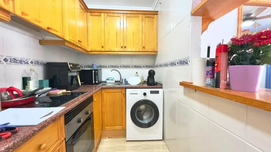 1 bedroom apartment for sale, Torrevieja, Spain No. 507 № 18