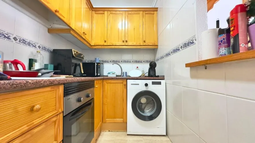 1 bedroom apartment for sale, Torrevieja, Spain No. 507 № 15