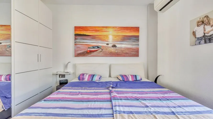 83m² apartment for sale, Torrevieja, Spain No. 353 № 6