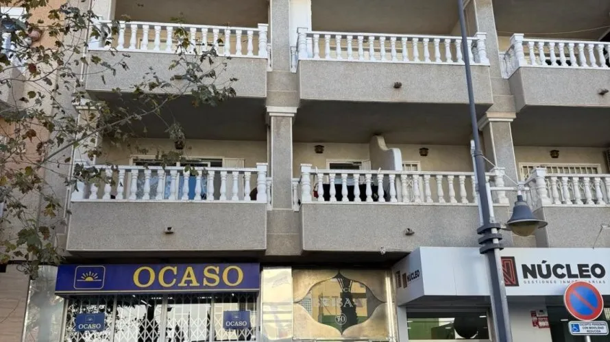 33m² parking for sale, Torrevieja, Spain No. 427 № 1