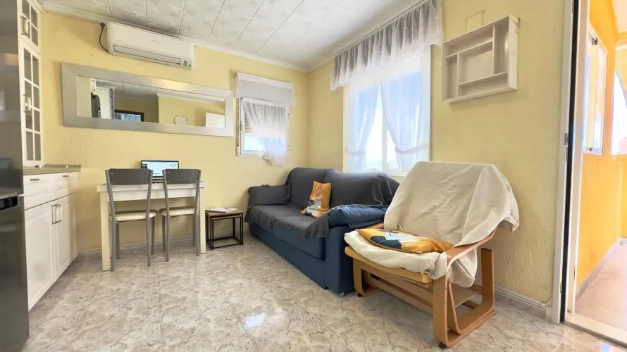 1 bedroom bungalow for sale, Torrevieja, Spain No. 503 № 18