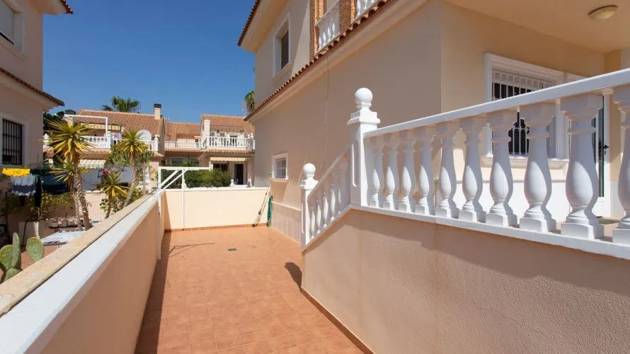 180m² villa for sale, Torrevieja, Spain No. 343 № 21