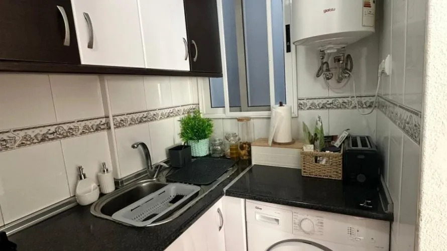 1 bedroom apartment for sale, Torrevieja, Spain No. 453 № 6