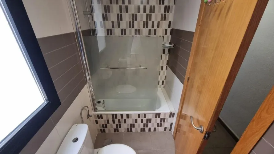 2 bedrooms apartment for sale, Torrevieja, Spain No. 383 № 15