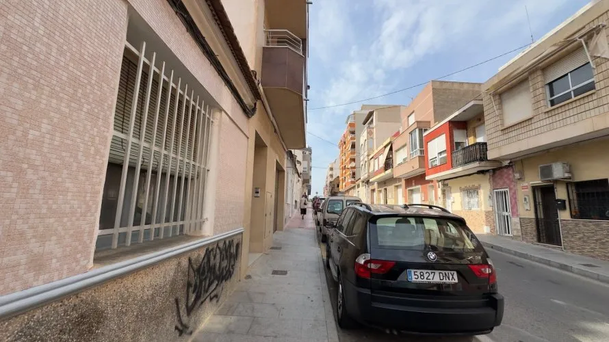 3 bedrooms house for sale, Torrevieja, Spain No. 509 № 5
