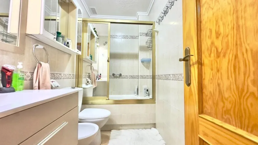 1 bedroom apartment for sale, Torrevieja, Spain No. 507 № 14