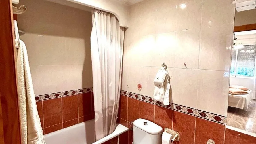 3 bedrooms apartment for sale, Torrevieja, Spain No. 423 № 1