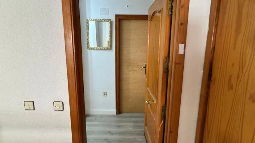 41m² apartment for sale, Torrevieja, Spain No. 472 № 20