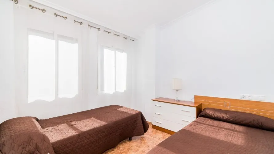 51m² apartment for sale, Torrevieja, Spain No. 411 № 15