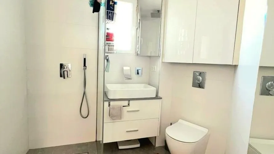 2 bedrooms apartment for sale, Torrevieja, Spain No. 461 № 1