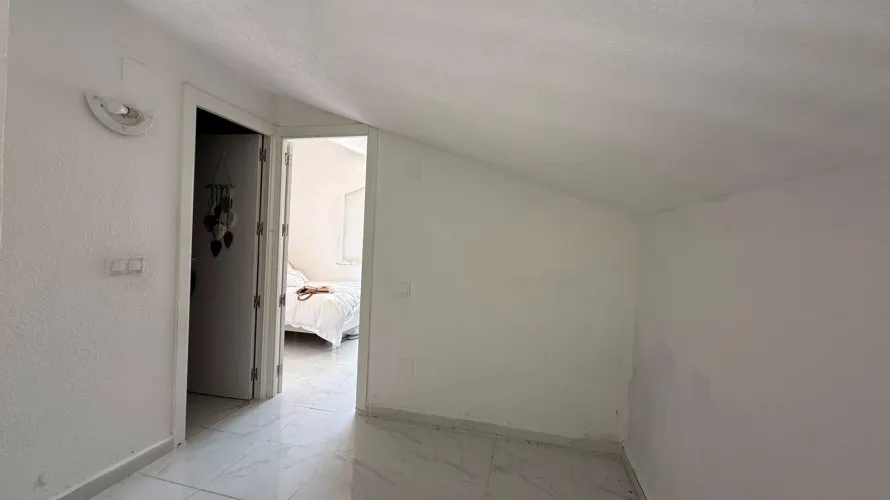 2 bedrooms bungalow for sale, Torrevieja, Spain No. 550 № 9