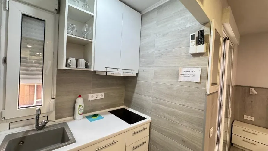 2 bedrooms apartment for sale, Torrevieja, Spain No. 391 № 3