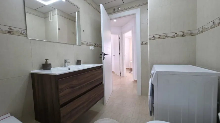 3 bedrooms apartment for sale, Torrevieja, Spain No. 369 № 14