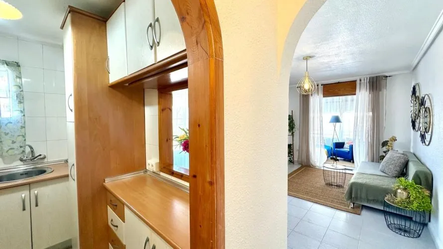 1 bedroom apartment for sale, Torrevieja, Spain No. 471 № 13