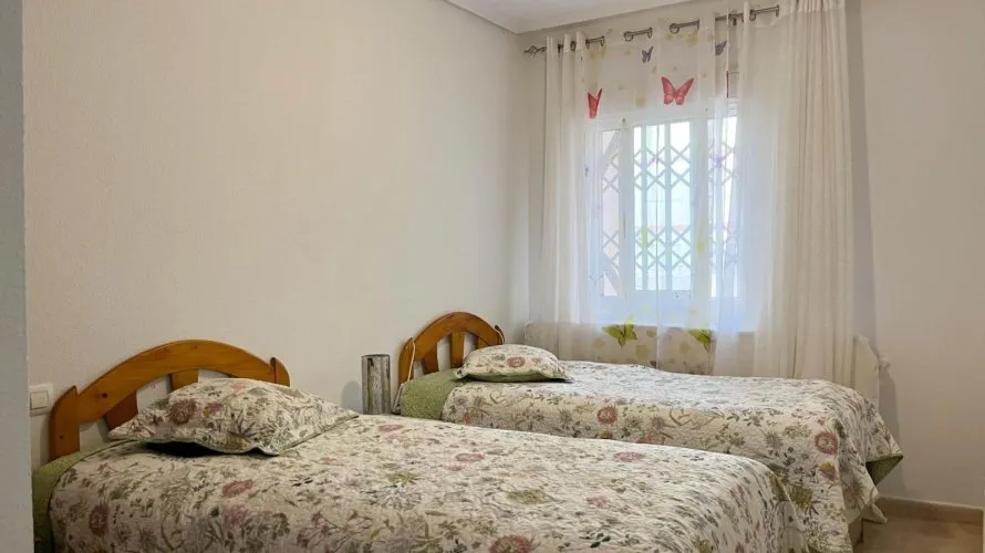 1 bedroom apartment for sale, Torrevieja, Spain No. 523 № 21