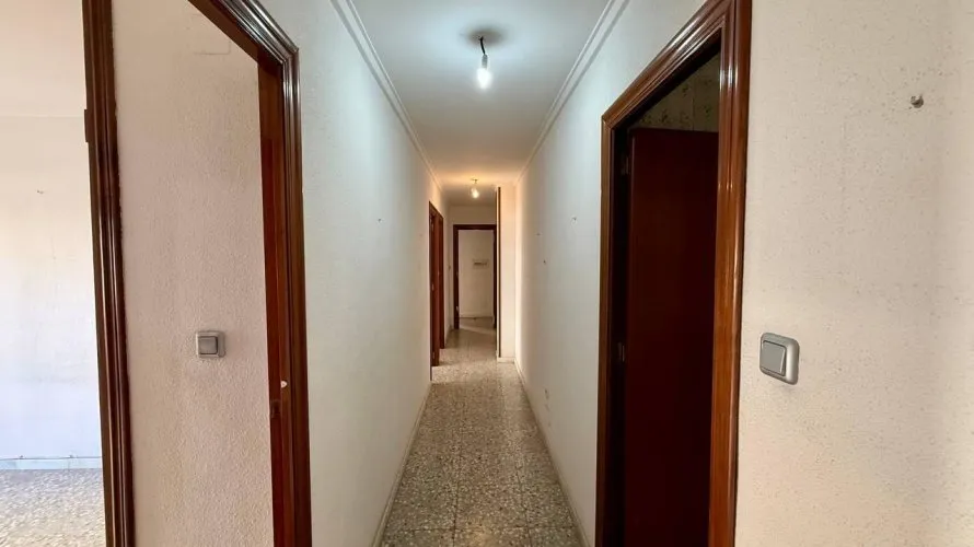 3 bedrooms apartment for sale, Torrevieja, Spain No. 417 № 11