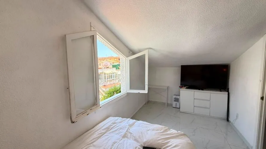 2 bedrooms bungalow for sale, Torrevieja, Spain No. 550 № 1