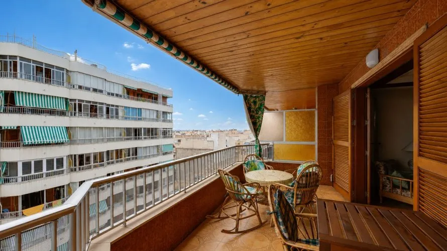100m² apartment for sale, Torrevieja, Spain No. 578 № 28