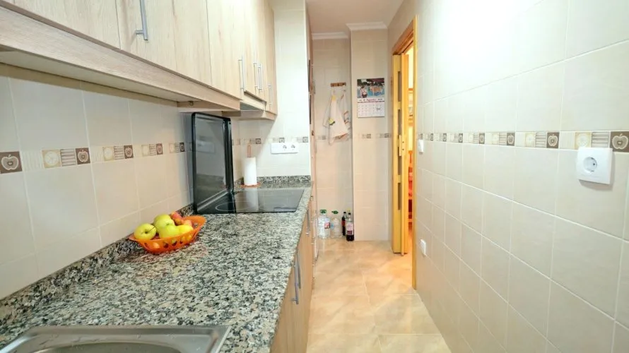 2 bedrooms apartment for sale, Torrevieja, Spain No. 620 № 5