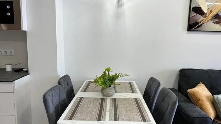 1 bedroom apartment for sale, Torrevieja, Spain No. 607 № 2