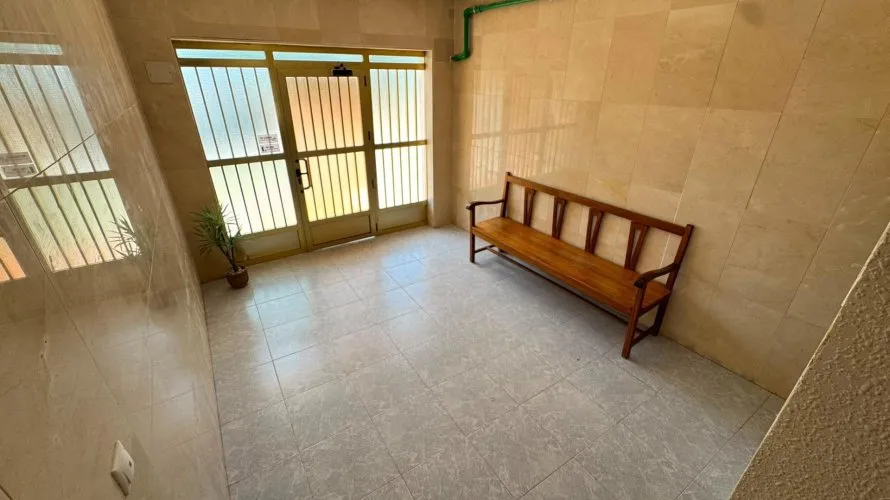 2 bedrooms apartment for sale, Torrevieja, Spain No. 585 № 2