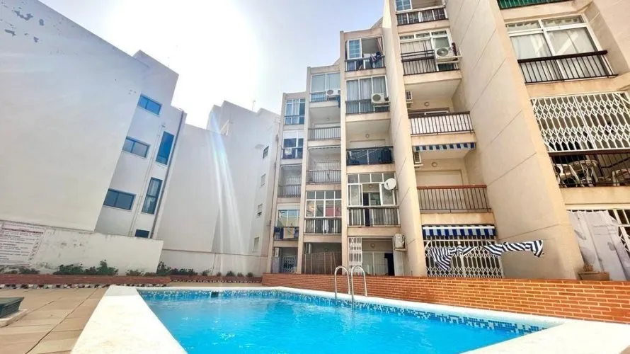 33m² apartment for sale, Torrevieja, Spain No. 579