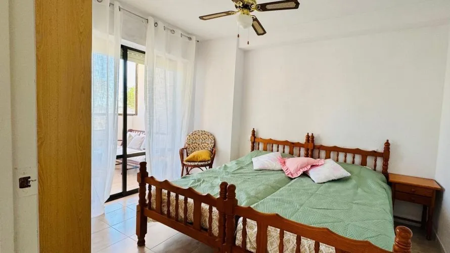 80m² apartment for sale, Torrevieja, Spain No. 597 № 11