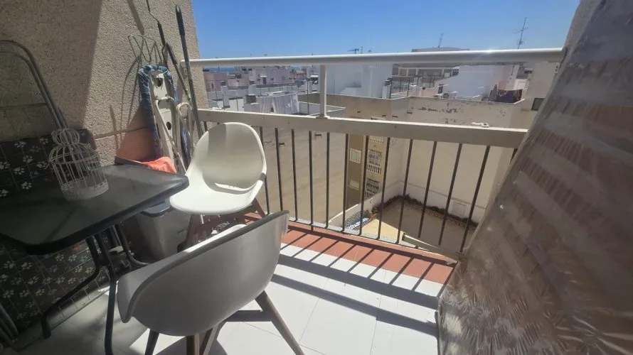 33m² apartment for sale, Torrevieja, Spain No. 579 № 15