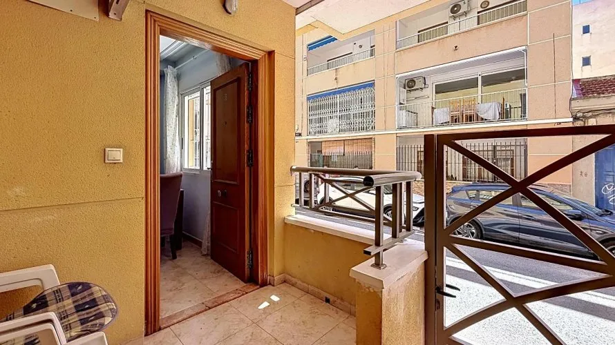 1 bedroom apartment for sale, Torrevieja, Spain No. 598