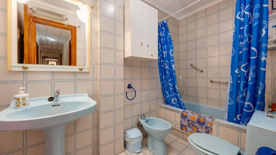 100m² apartment for sale, Torrevieja, Spain No. 578 № 14