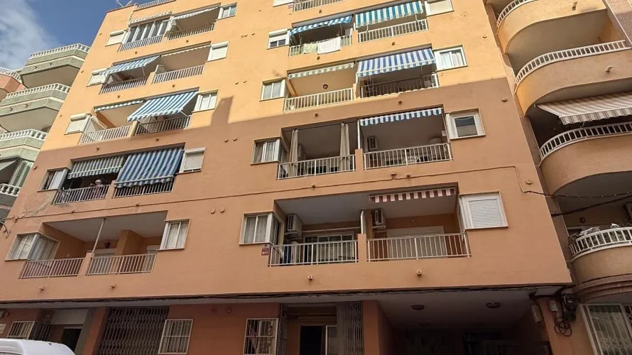 1 bedroom apartment for sale, Torrevieja, Spain No. 609 № 24