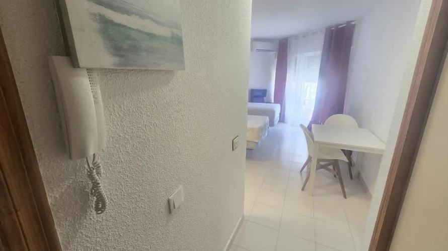 33m² apartment for sale, Torrevieja, Spain No. 579 № 8