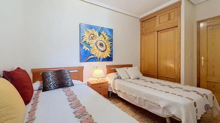3 bedrooms apartment for sale, Torrevieja, Spain No. 612 № 9