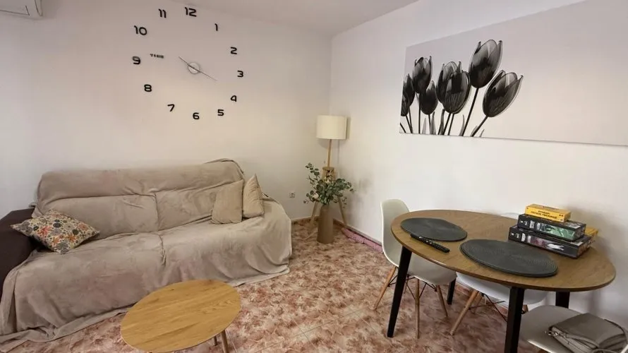 1 bedroom apartment for sale, Torrevieja, Spain No. 609 № 2