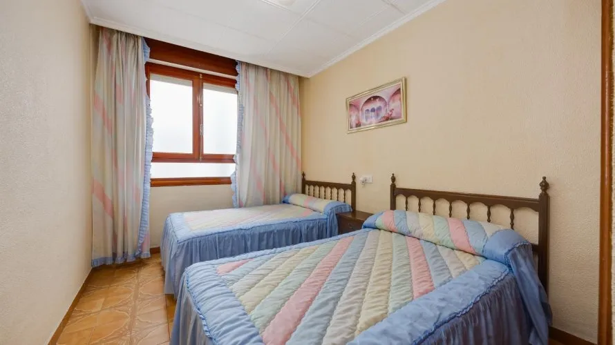 100m² apartment for sale, Torrevieja, Spain No. 578 № 12