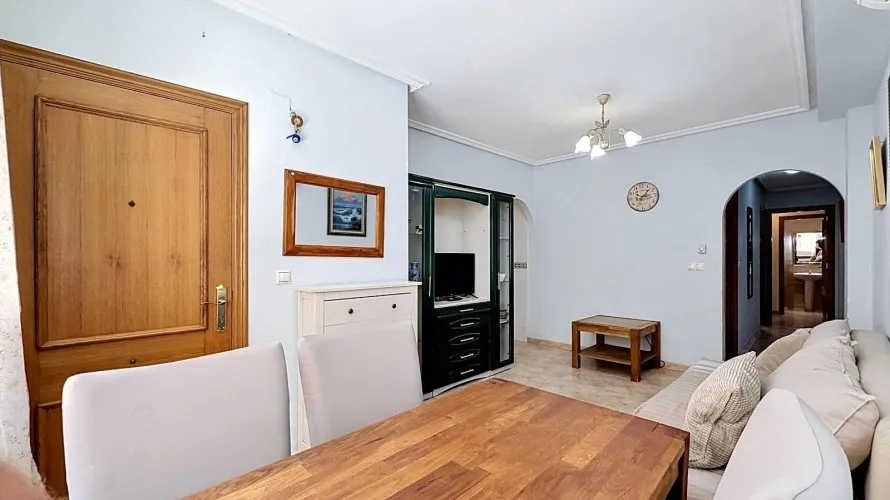 1 bedroom apartment for sale, Torrevieja, Spain No. 598 № 3