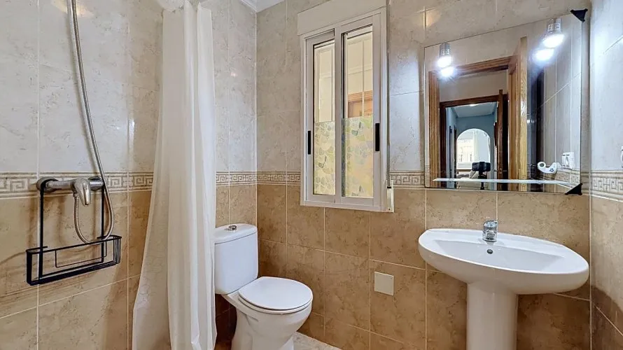 1 bedroom apartment for sale, Torrevieja, Spain No. 598 № 10