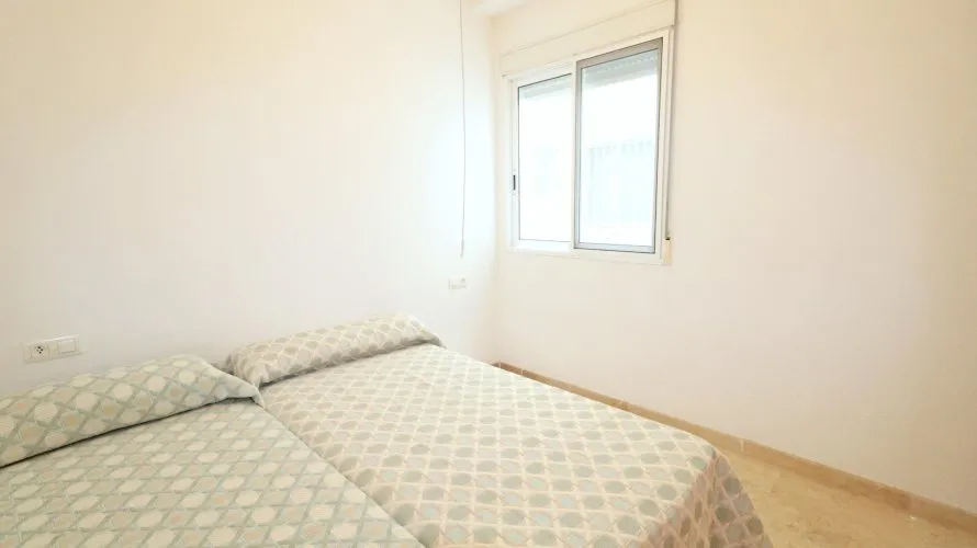 2 bedrooms apartment for sale, Torrevieja, Spain No. 619 № 17