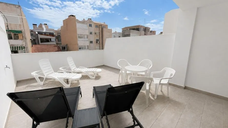 2 bedrooms penthouse for sale, Torrevieja, Spain No. 642 № 26