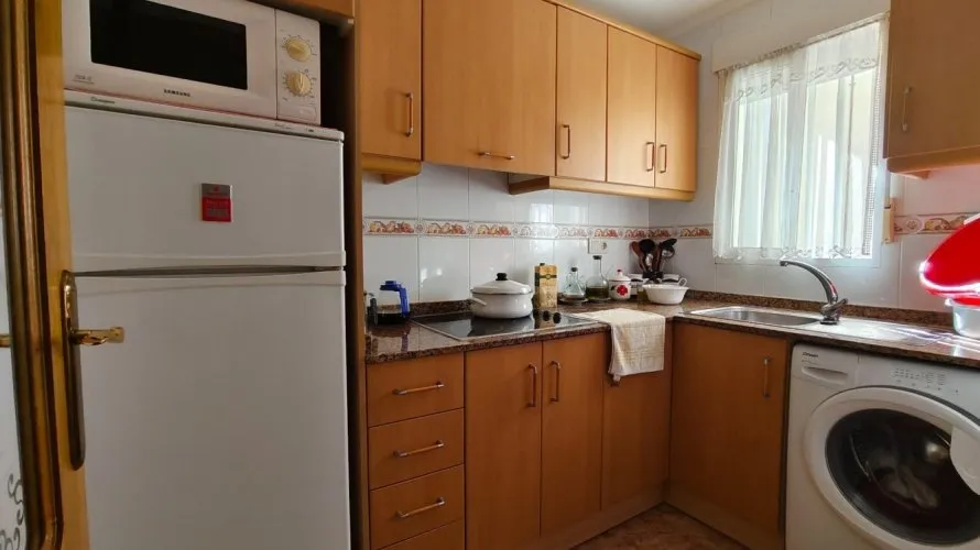 2 bedrooms apartment for sale, Torrevieja, Spain No. 733 № 21