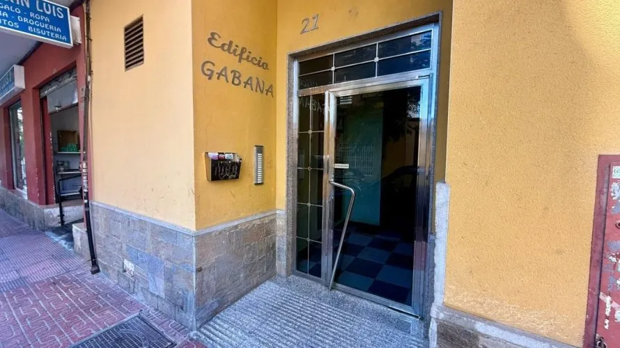 1 bedroom apartment for sale, Torrevieja, Spain No. 728 № 1